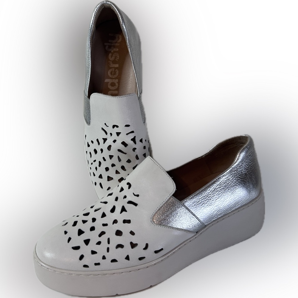 Wondersfly Silver and White Slip-On Women's Loafers - size 39